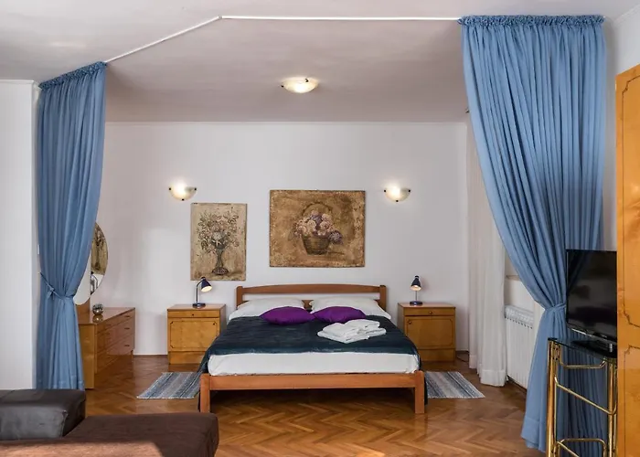 Vukic * دوبروفينك