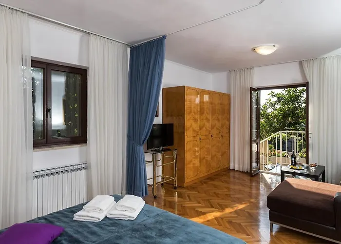 Vukic Appartement *